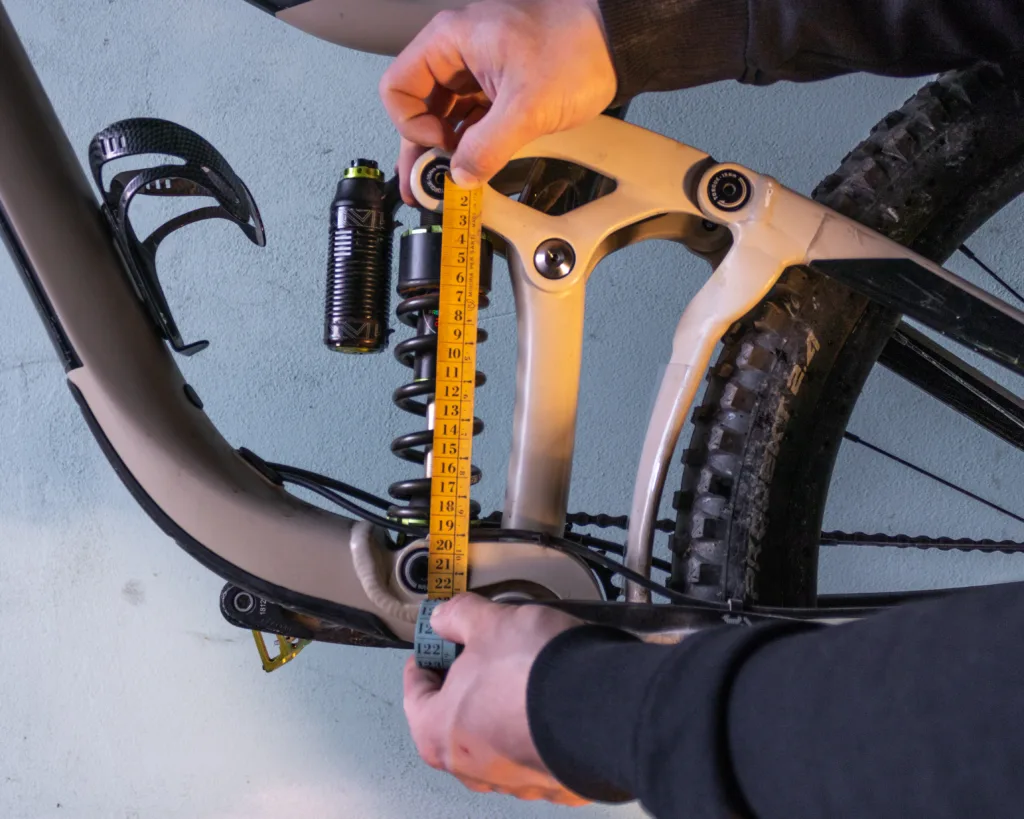 Come il SAG ti cambia la MTB Giant Regn SX1 DVO suspension