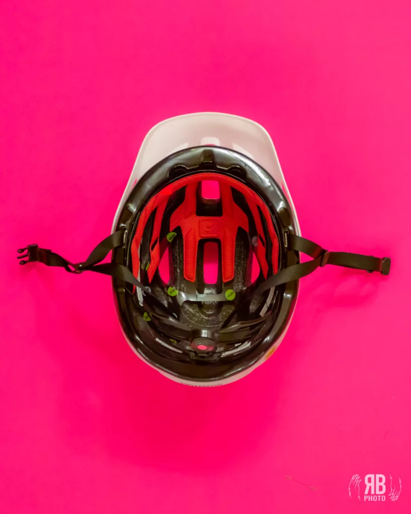 bontrager quantum mips casco mtb trek