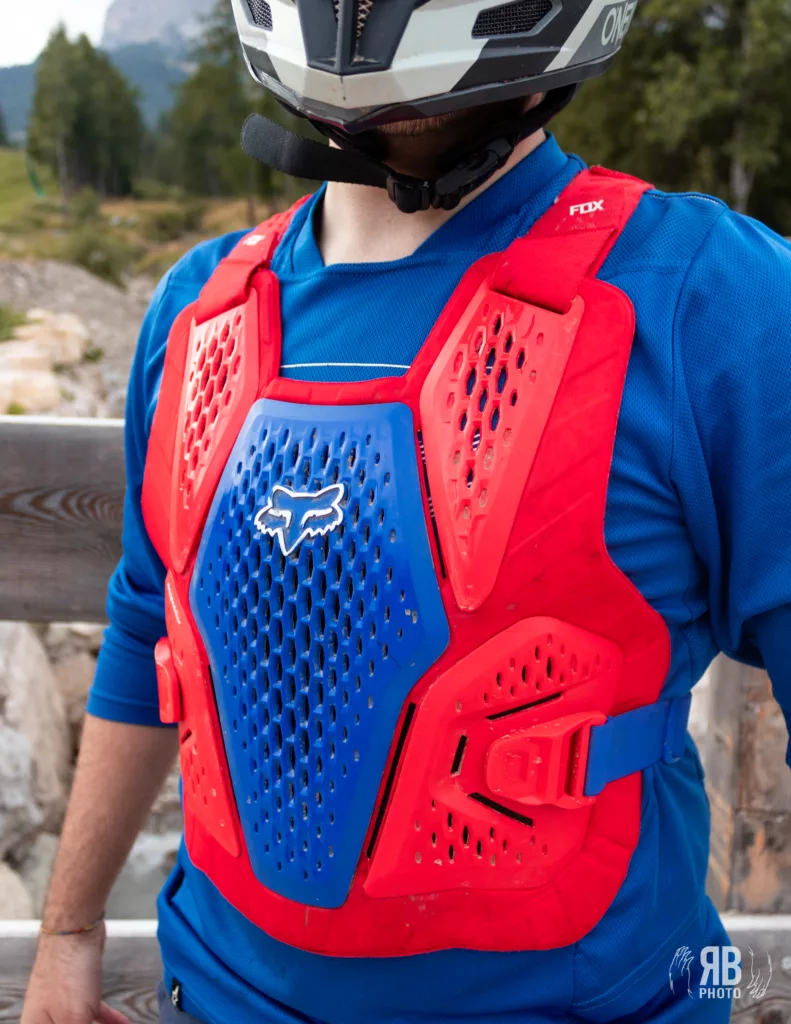 O'NEAL protezioni casco D3O O'NEAL FURY FOX FOX PROFRAME FOX SPEEDFRAME TROY LEE DESIGN STAGE ALPINESTARS ACERBIS BODY ARMOUR 100%