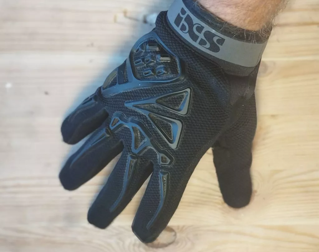 guanti da motocross con protezioni in silicone