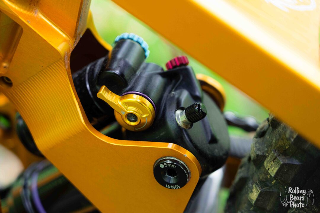 aper bikes kom pace formula selva nebbia sospensioni xc enduro mtb