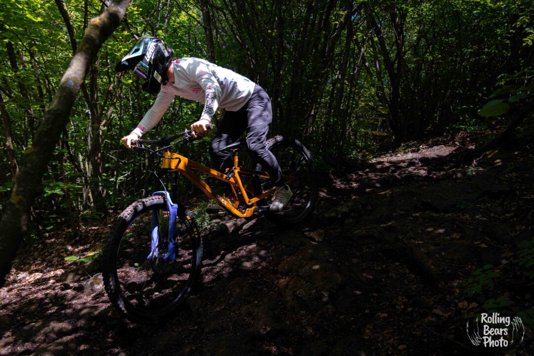aper bikes kom pace formula selva nebbia sospensioni xc enduro mtb